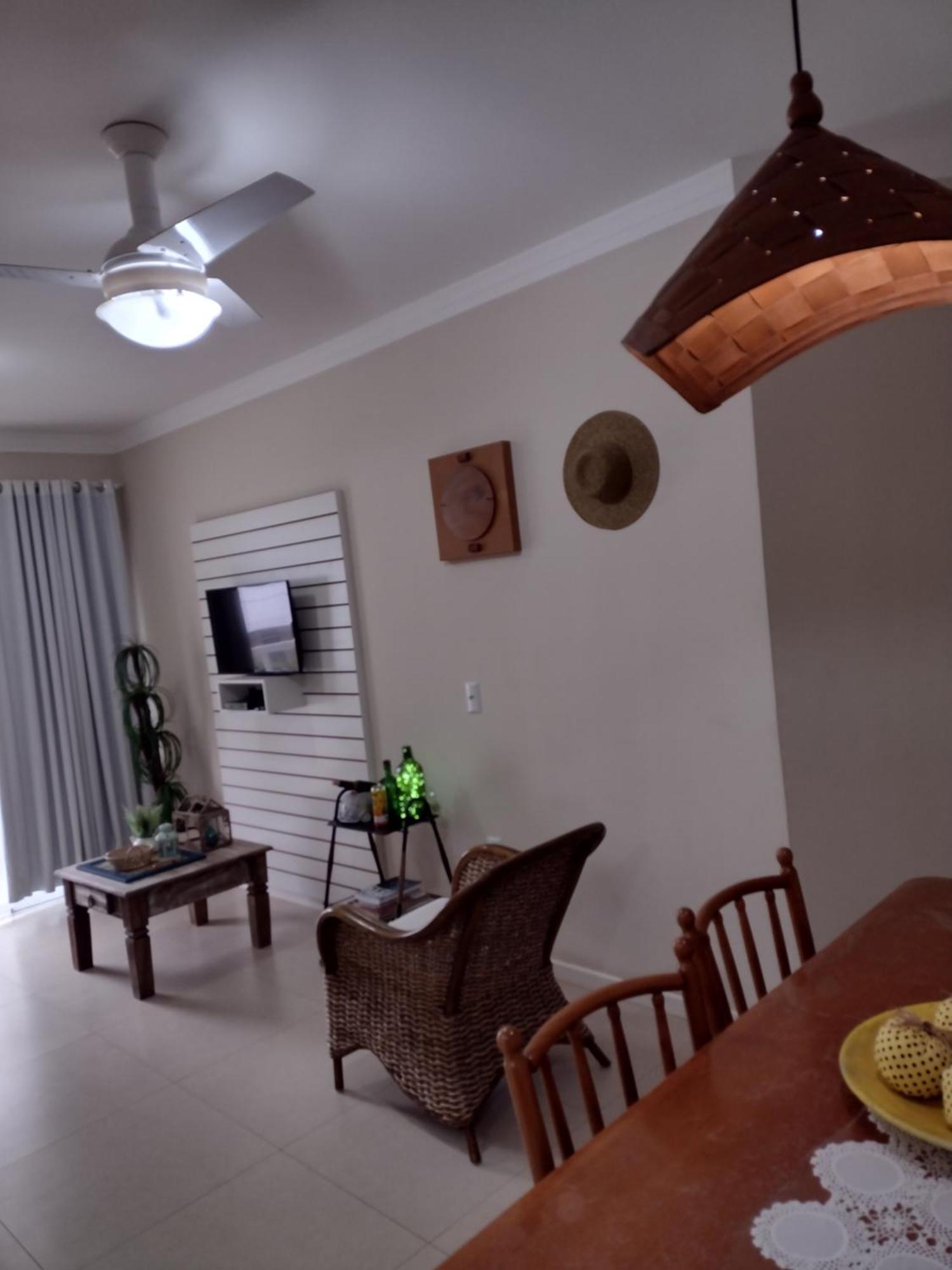 Apartamentos próximo à praia Bombinhas Quarto foto